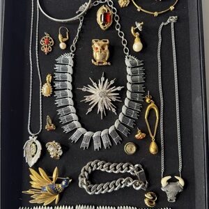 Vintage Signed Jewelry lot